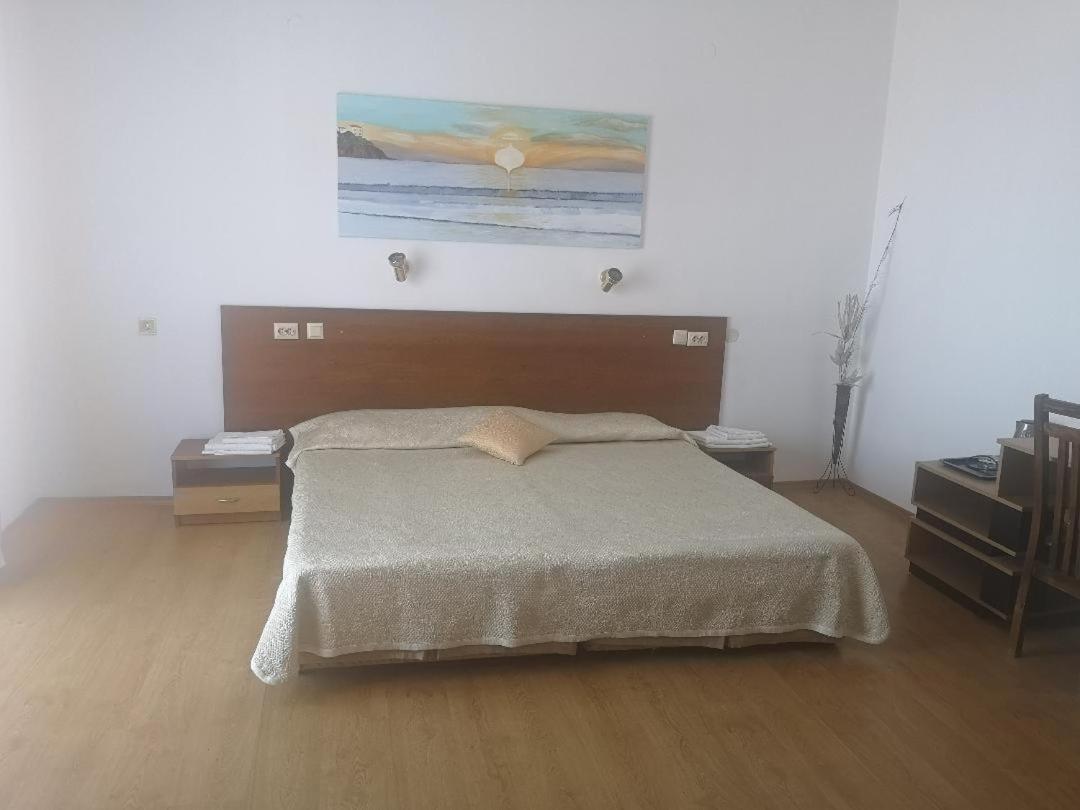 Family Hotel Verona سوزوبول المظهر الخارجي الصورة