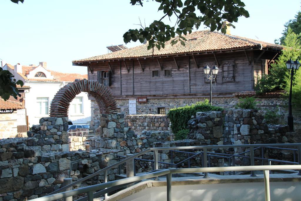 Family Hotel Verona سوزوبول المظهر الخارجي الصورة