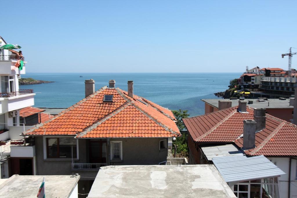 Family Hotel Verona سوزوبول الغرفة الصورة