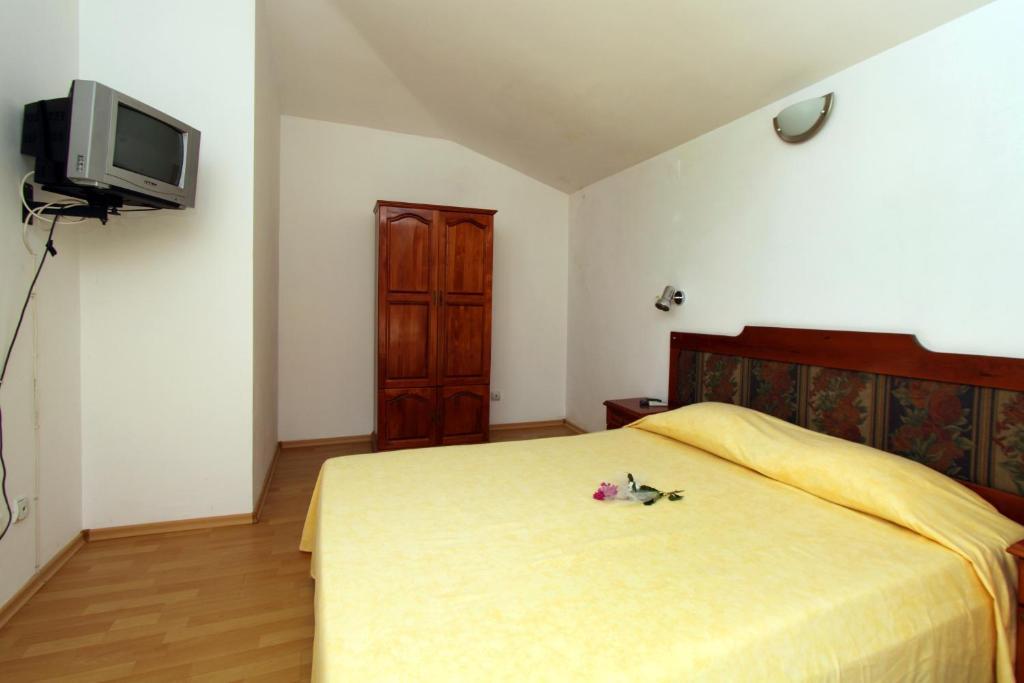 Family Hotel Verona سوزوبول الغرفة الصورة