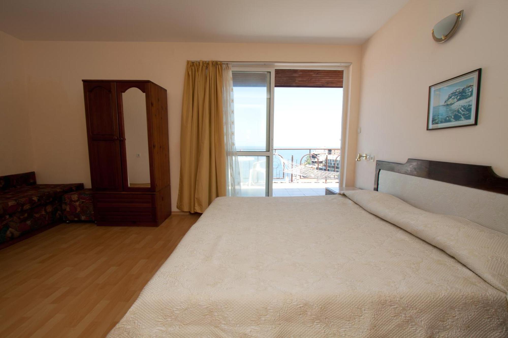 Family Hotel Verona سوزوبول المظهر الخارجي الصورة