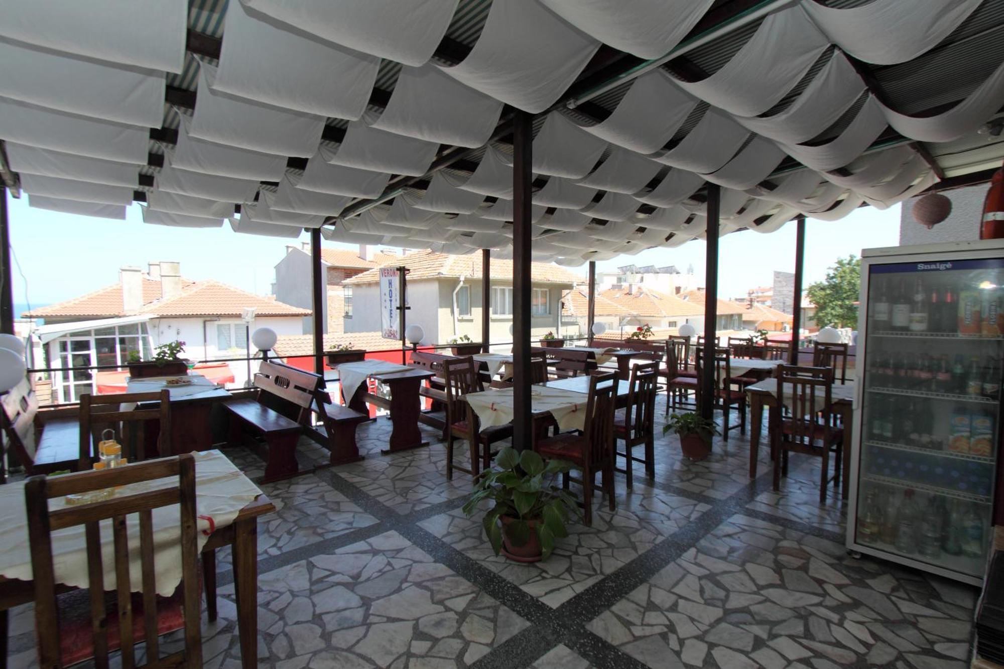 Family Hotel Verona سوزوبول المظهر الخارجي الصورة