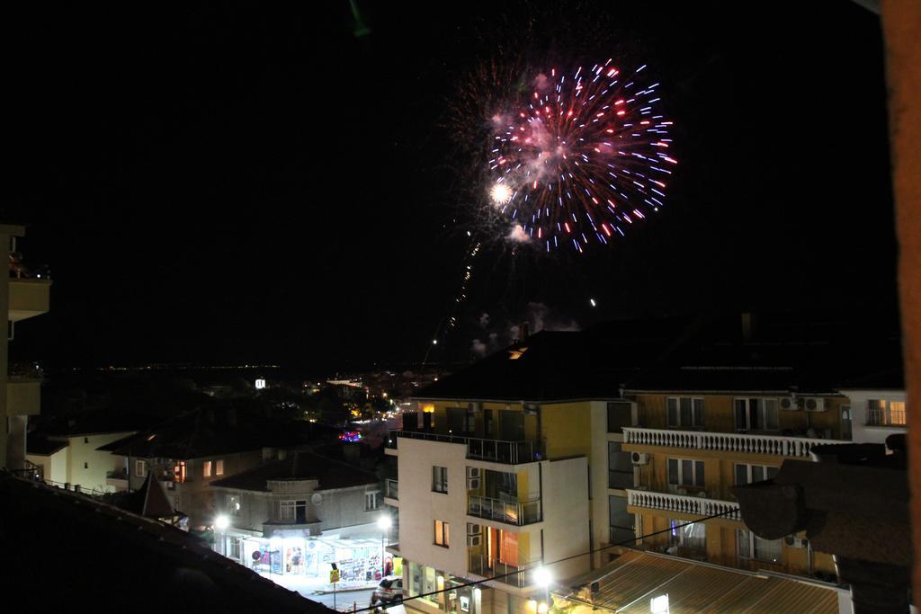 Family Hotel Verona سوزوبول المظهر الخارجي الصورة
