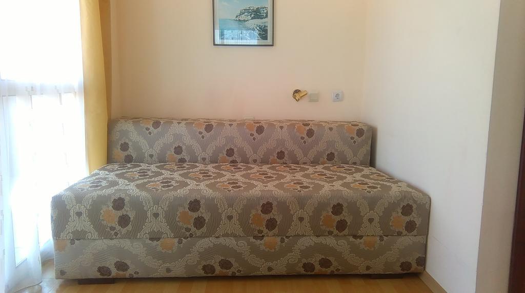 Family Hotel Verona سوزوبول المظهر الخارجي الصورة